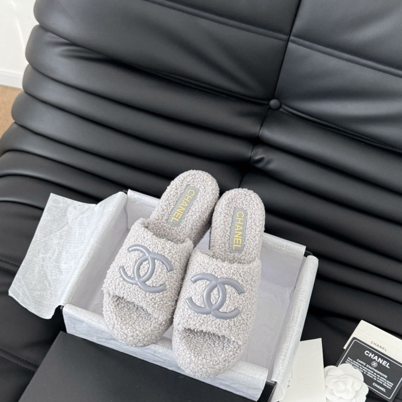 Ch*el slippers